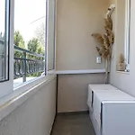 1br Nomad-friendly 15mins Walk To Centre With Designated Workspace Appartement Varna