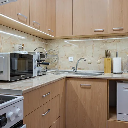 1br Nomad-friendly 15mins Walk To Centre With Designated Workspace Apartment *