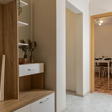Apartamento 1br 8 Mins To With Designated Workspace