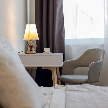 Apartamento 1br 8 Mins To With Designated Workspace *