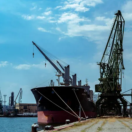 1br 8 Mins To With Designated Workspace Apartamento *